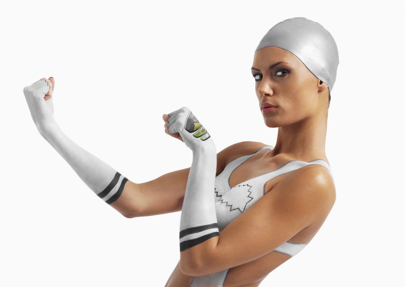 Imagekampagne bodypainting weiss mit kappe auf hübscher Frau Peoplefotografie